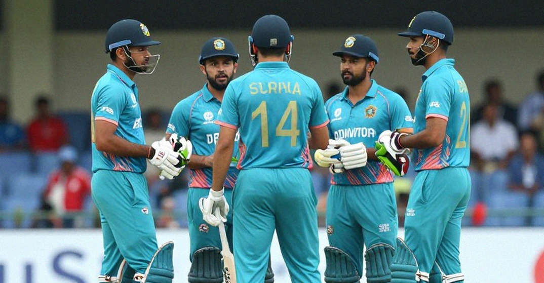 ট্রান্সফার লেজার থেকে ব্লকচেইন: ক্রিকেটের চুক্তি-অর্থনীতি যখন অপরিবর্তনীয় খতিয়ানে ঢুকছে ট্রান্সফার লেজার থেকে ব্লকচেইন: ক্রিকেটের চুক্তি-অর্থনীতি যখন অপরিবর্তনীয় খতিয়ানে ঢুকছে