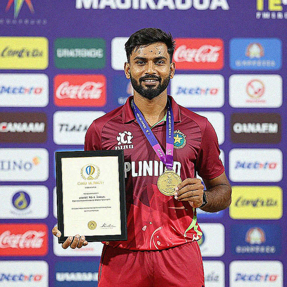 রাওয়ালপিন্ডির ফ্ল্যাট ডেকে ৯৬: মাঝ সাদাকাতের ইনিংসটি কি সত্যিই তার ফিনিশার-প্রোফাইলের প্রমাণ, নাকি ঘরের কন্ডিশনের বুদবুদ?