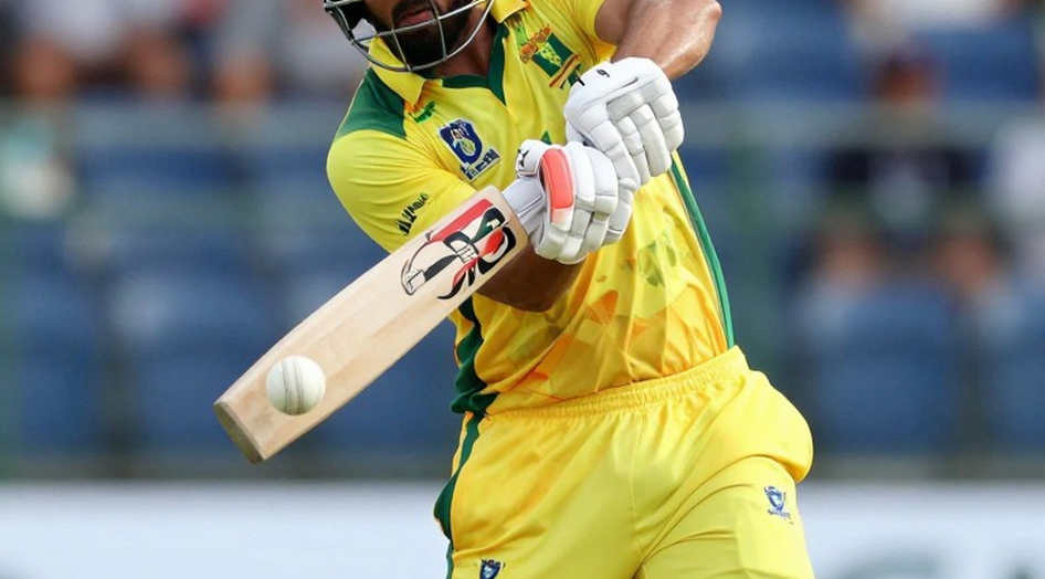 ওল্ড ট্র্যাফোর্ডের শেষ ওভার: ল্যাঙ্কাশায়ার কেন জেমস অ্যান্ডারসনকে ছাড়ল