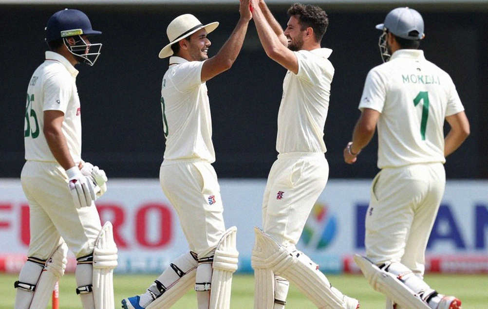 Bhuvneshwar's Recall: A 28-Wicket Ledger, the 7.95 Overstatement, and New Zealand's Seam Conditions Bhuvneshwar's Recall: A 28-Wicket Ledger, the 7.95 Overstatement, and New Zealand's Seam Conditions