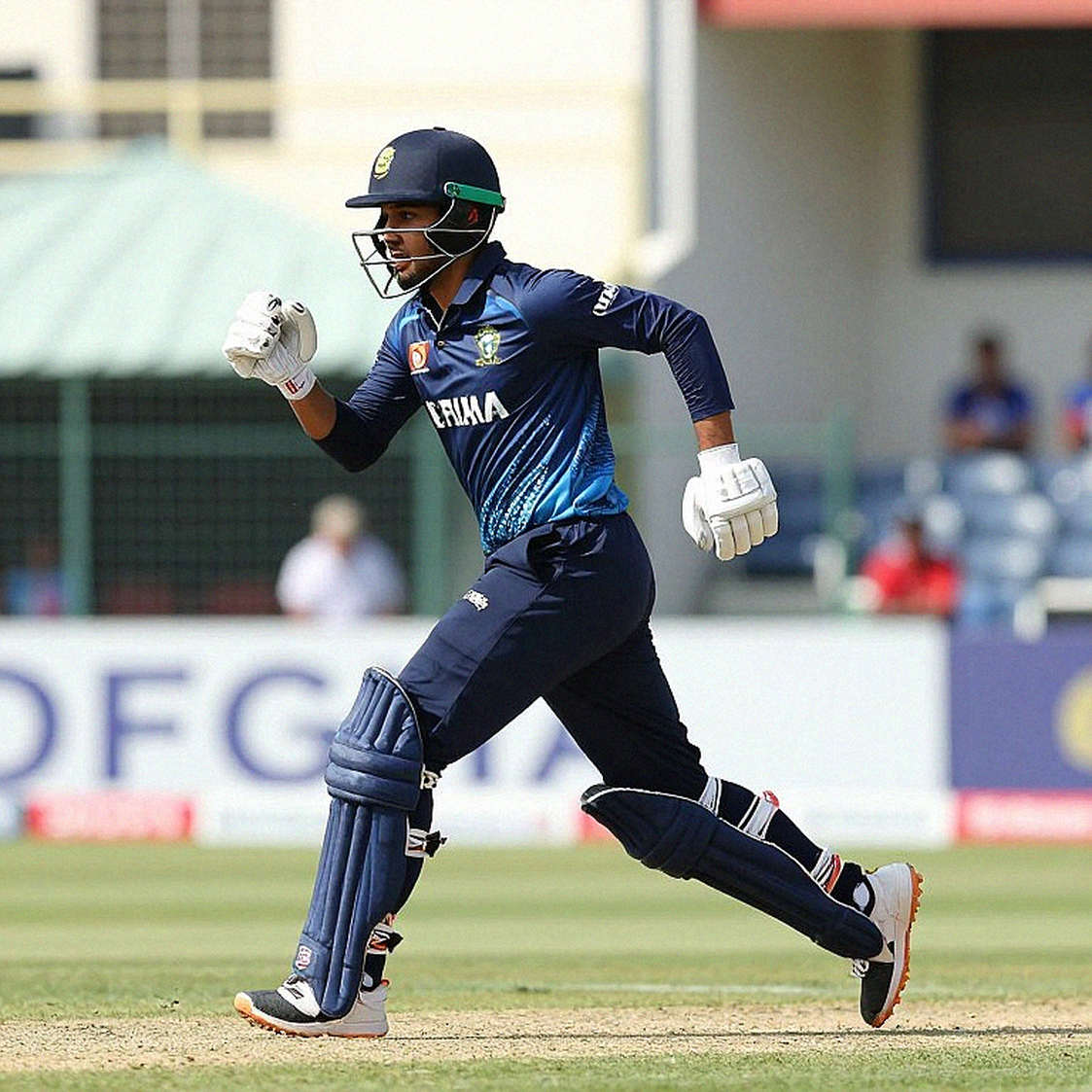 Desert Chorus: Gulf Franchise Cricket Turns Stars Into Billboards and Keeps the Ground Off Camera Desert Chorus: Gulf Franchise Cricket Turns Stars Into Billboards and Keeps the Ground Off Camera