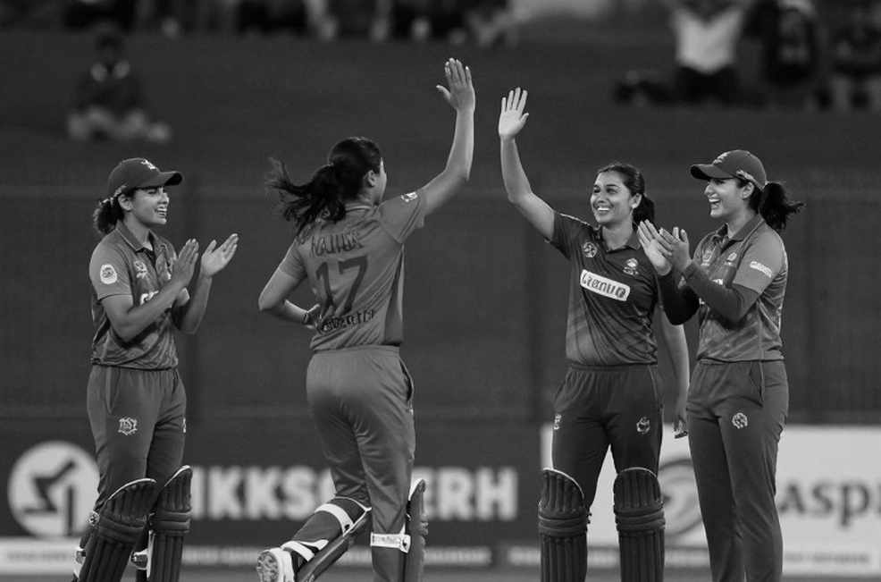 T20 World Cup: Pitch, Dew and Powerplay Pressure — A Condition-Corrected Data Dossier T20 World Cup: Pitch, Dew and Powerplay Pressure — A Condition-Corrected Data Dossier