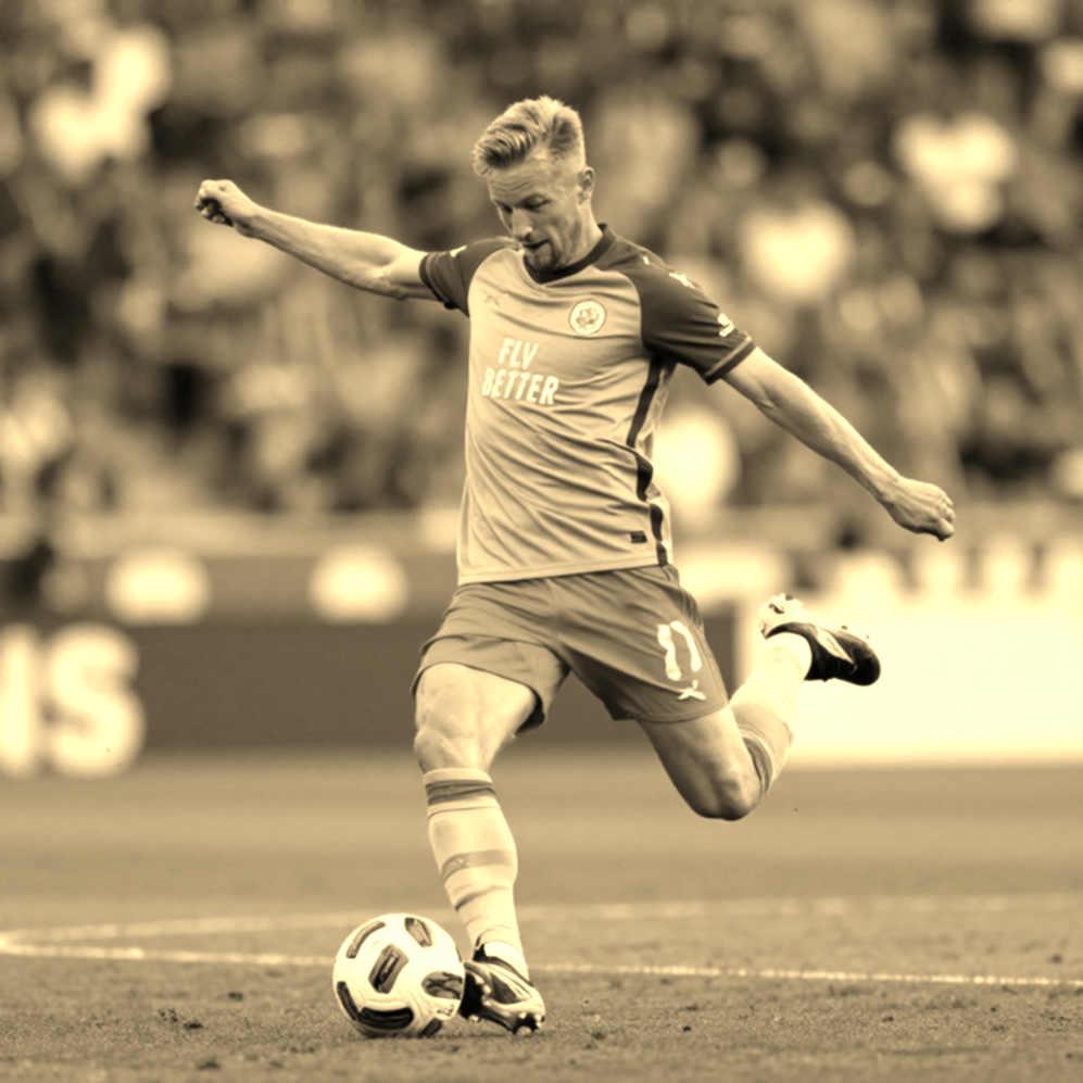 Saudi Arabia's Left Flank Before the Gulf Cup 27 Semi-Final: Hawsawi's Injury, Al-Harbi's Load, and the Ledger Behind a Fourth Blow Saudi Arabia's Left Flank Before the Gulf Cup 27 Semi-Final: Hawsawi's Injury, Al-Harbi's Load, and the Ledger Behind a Fourth Blow