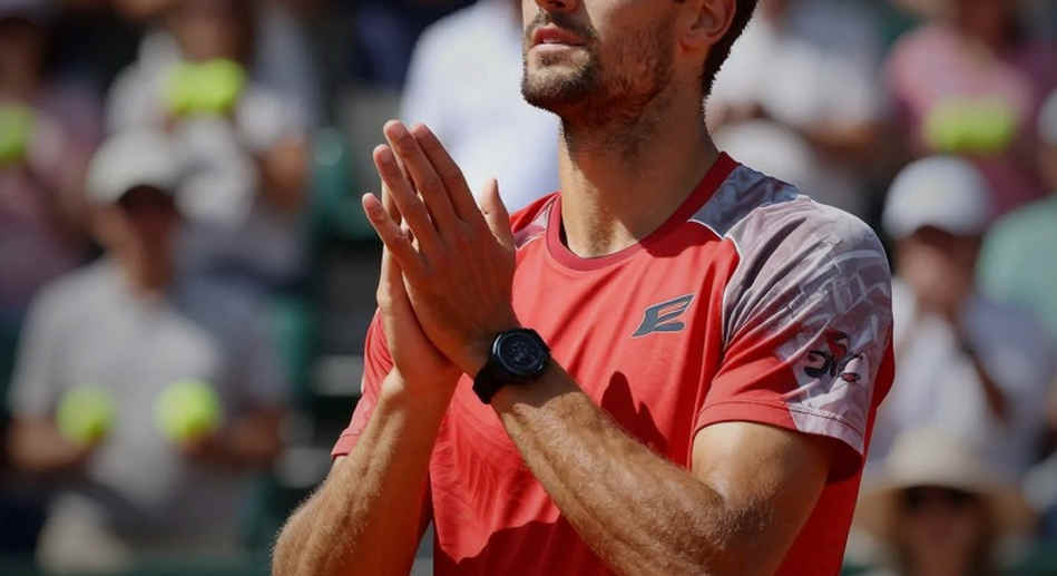 Alcaraz Beats Arnaldi in Tokyo: How a 7-6(6), 6-1 Scoreline Became the Quarterfinal Key